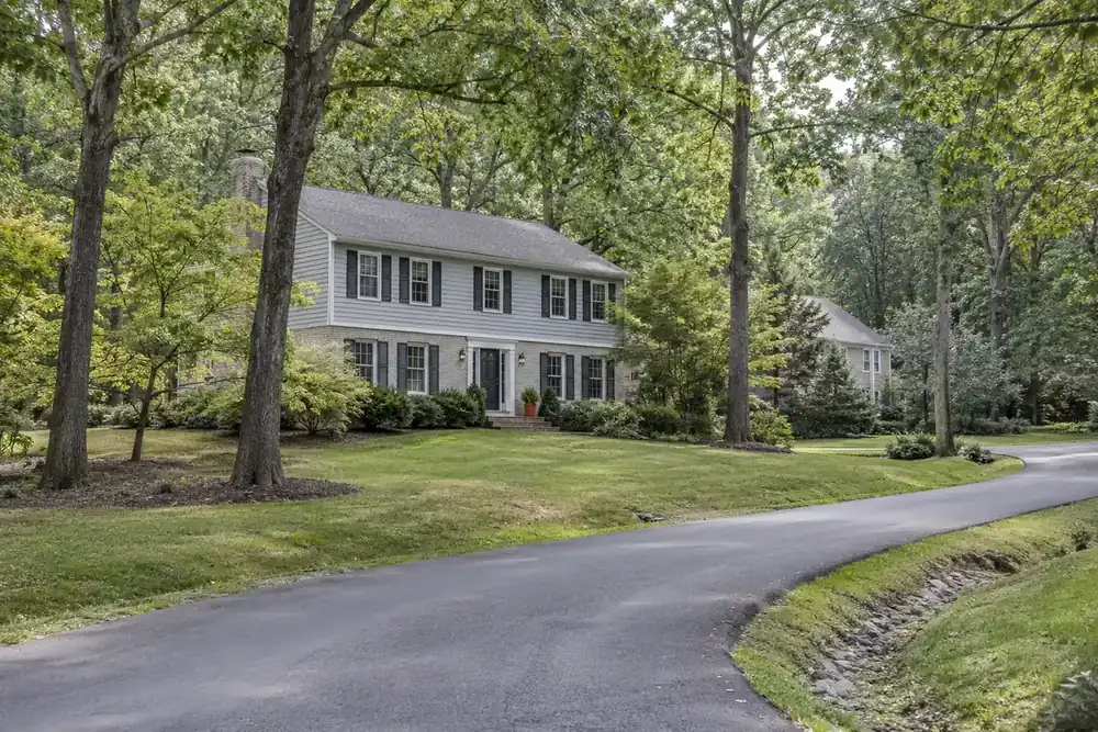 Illustration of a typical residential street in the Buckhall, VA area